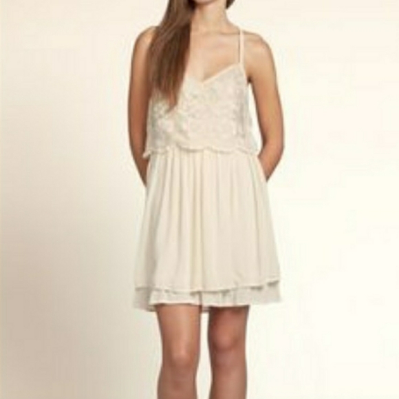 Ivory Hollister Spaghetti Strap Layered Dress - Picture 2 of 9